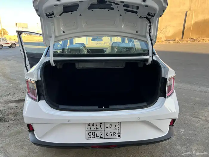 هيونداي اي تن 2024 شبه الجديد 8