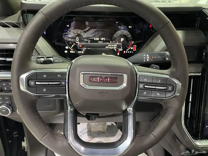 جي ام سي يوكن الفيشن بانوراما دبل 2025 28