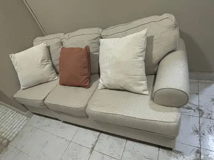 اثاث من آشلي 0