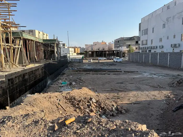 للبيع ارض تجارية سكنية على طريق الهجرة 1