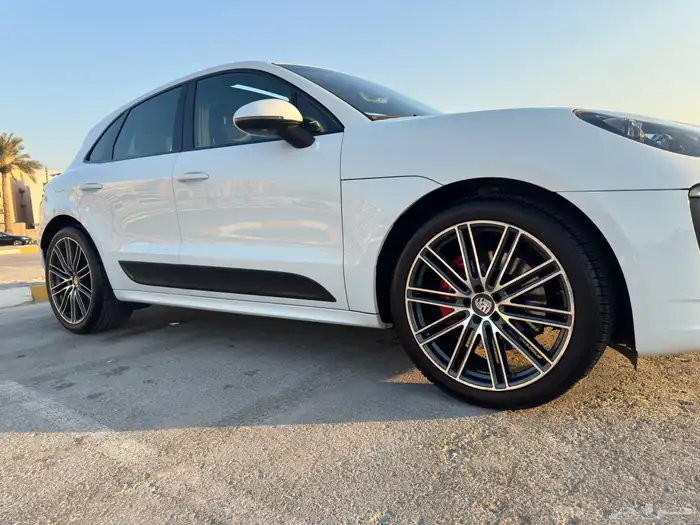 للبيع بورش ماكان 2015 ممشى 110 كم فقط 26