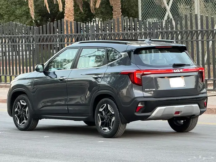 كيا سيلتوس فل كامل 2025 سعودي 3