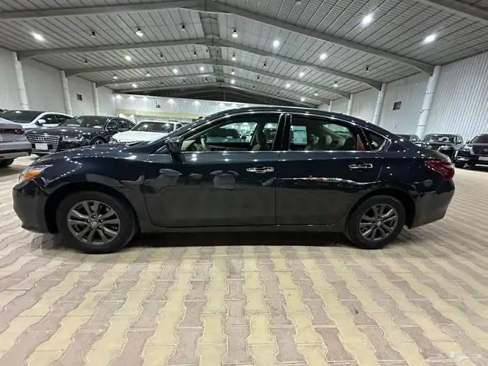 نيسان التيما موديل 2018 نظيف 4