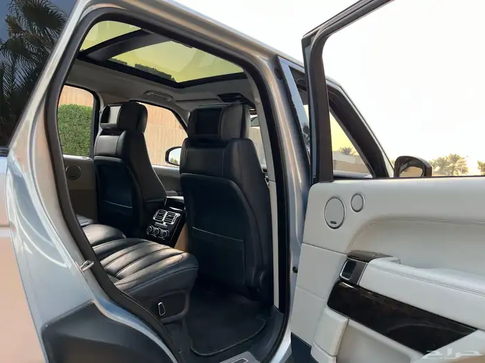 رنج روفر..2015 (فوج) نظيف جدا 30