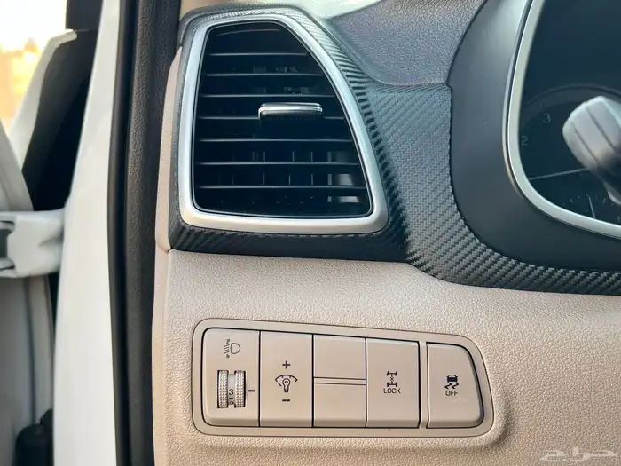 هيونداي توسان 2021 - 2.4cc 15