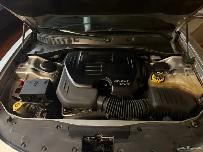 للبيع دوج تشارجر 2021 مخزن شبه جديد 10