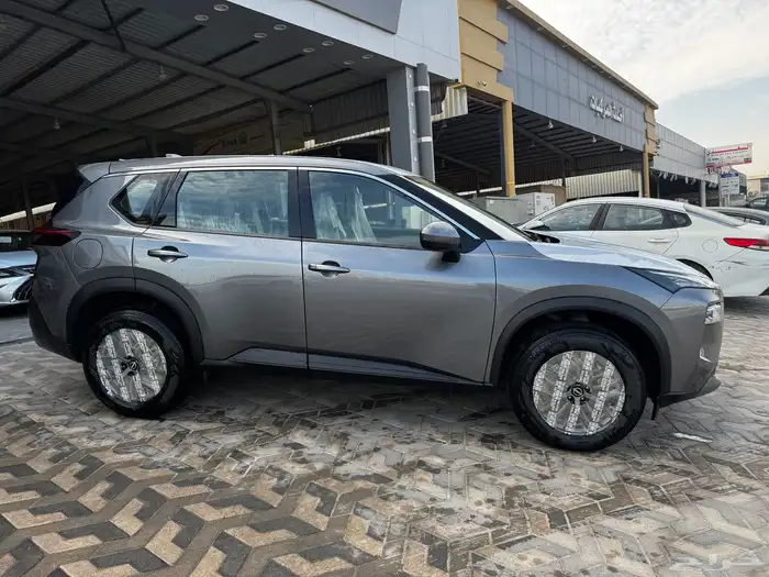 نيسان اكس تريل 7 مقاعد بدون دبل 2026 3