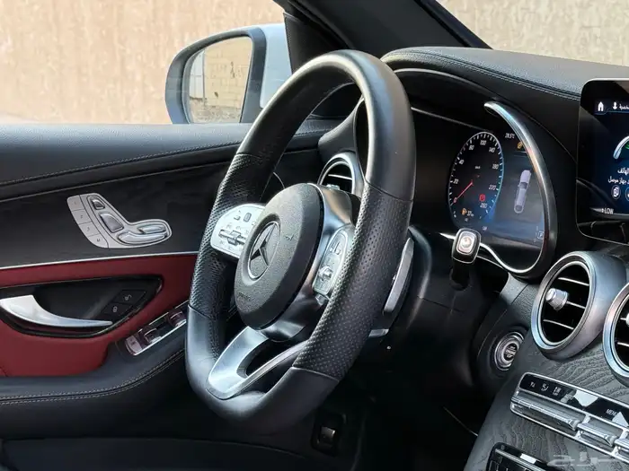 مرسيدس 2020 300 GLC 40
