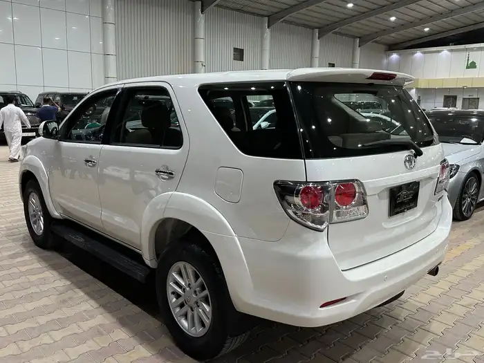 تويوتا فورشنر موديل 2015 دبل 4سلندر 26