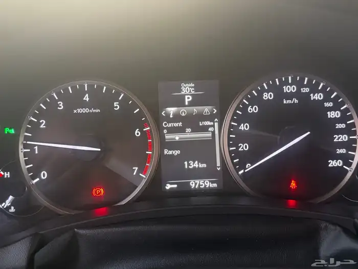 لكزس nx200t موديل 2017 8