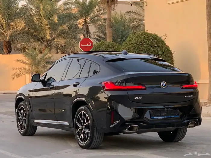 BMW X4 2022 بحالة الوكالة 6