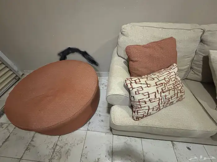 اثاث من آشلي 2