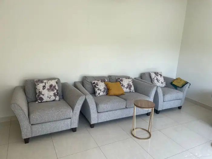 اثاث مستعمل شاليهات استراحات مكيفات ثلاجات شاشات كنب 9