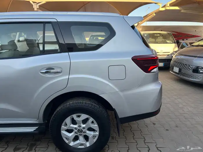 اكستيرا 2021 تيتانيوم نظيف جدا لدى قمة الاطلال 17