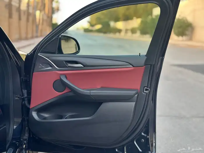 بي ام اكس 4 2024 ضمان وصيانه 28