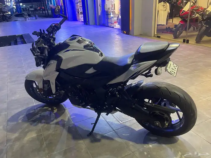 دباب سزوكي استريت فايتر 750cc نظيف جدا 2