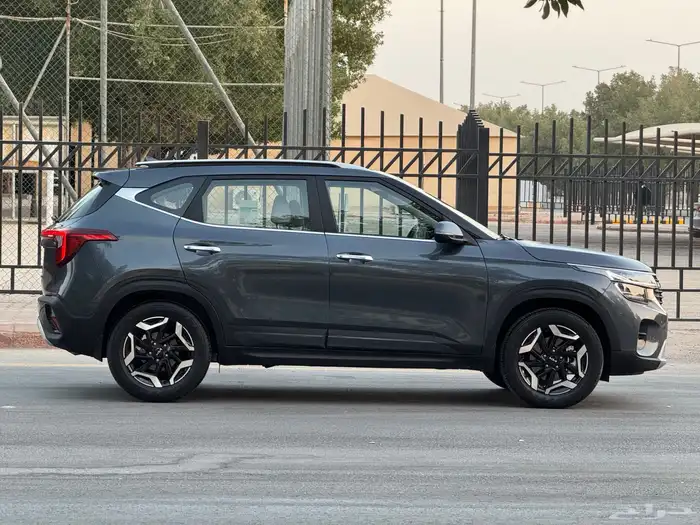 كيا سيلتوس فل كامل 2025 سعودي 8