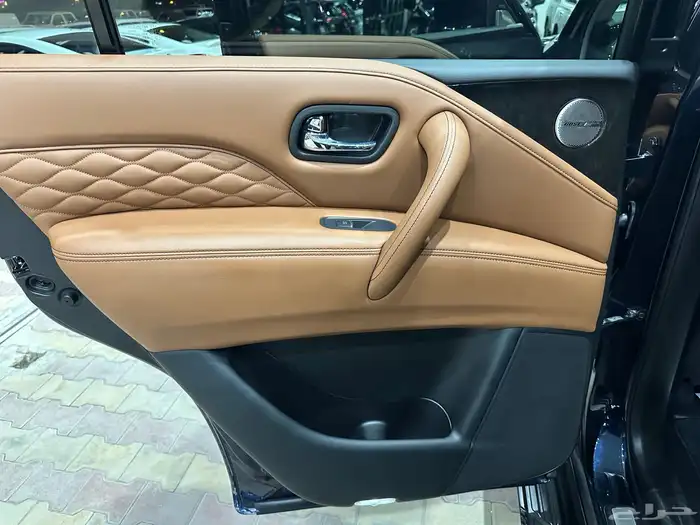 انفنتي Q80 بلاك ديشن موديل 2021 فل كامل ممشى قليل شبه جديد 16