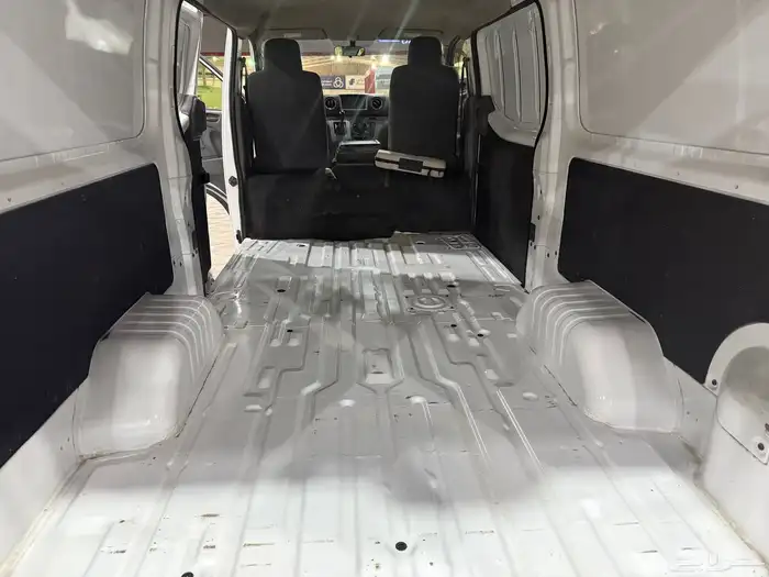 نيسان اورفان بضاعه 2021 ديزل ماشي 22 ألف فقط 13