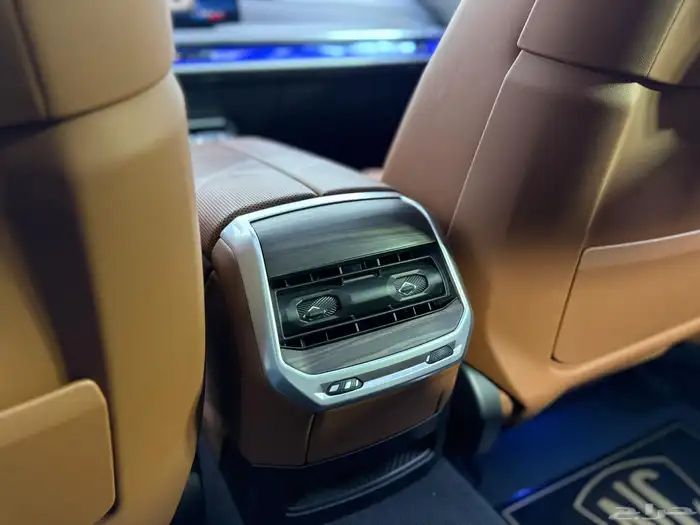 بي ام دبيلو 735i 2023 4