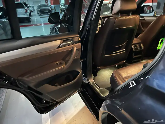 6 سلندر BMW X4 مخزن 9