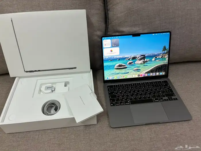 ماك بوك آير M2 رام 8 جيجا التخزين 256 جيجا 11