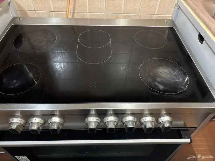 فرن استخدام اقل من سنه سراميك سليم 100 0