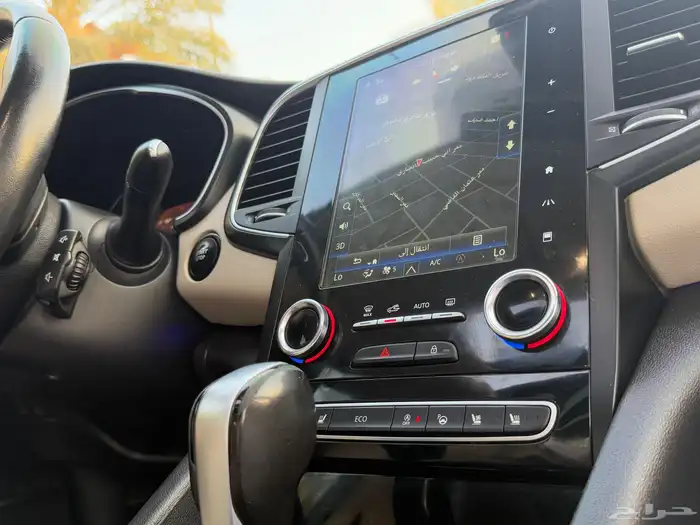 رينو 2018 تاليسمان ( بحالة ممتازة ) 38