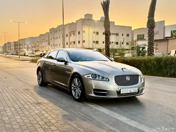 للبيع اليوم جاكور اعلى صنف للبيع بسعر حرق27 الف فقط نضيف جدا 60