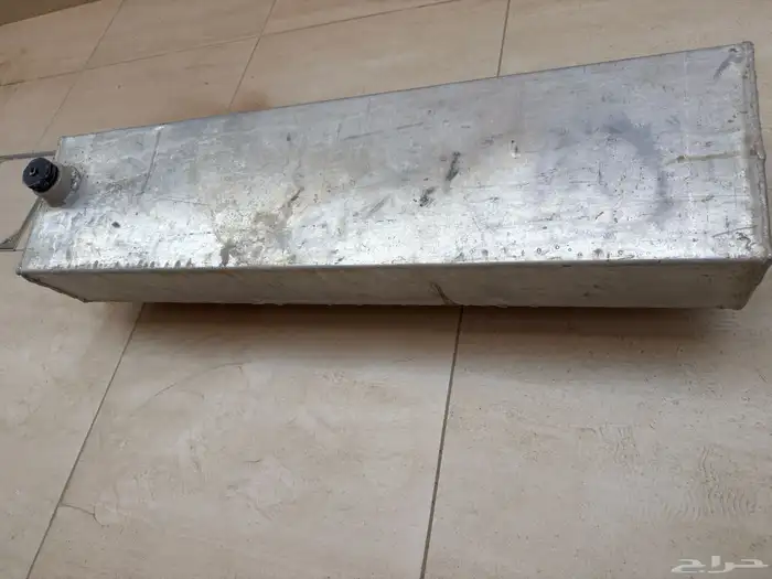 للبيع تانكي موية المنيوم 50 لتر تقريبا  ربع تويوتا 2