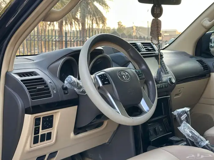 تويوتا برادو 2017 TXL (V6) 16