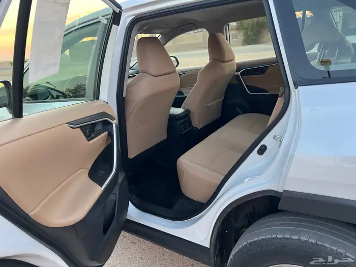 تويوتا راف فور 2023 قمة النظافه 16