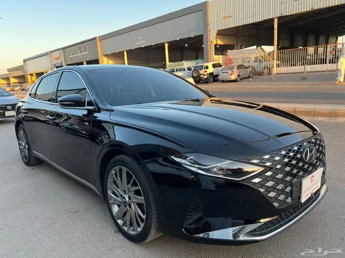 هيونداي ازيرا 2022 فل كامل 1