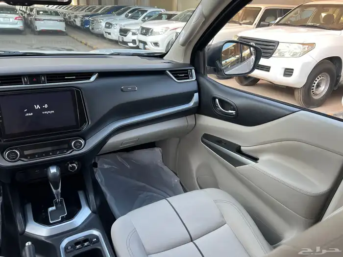 اكستيرا 2021 تيتانيوم نظيف جدا لدى قمة الاطلال 34