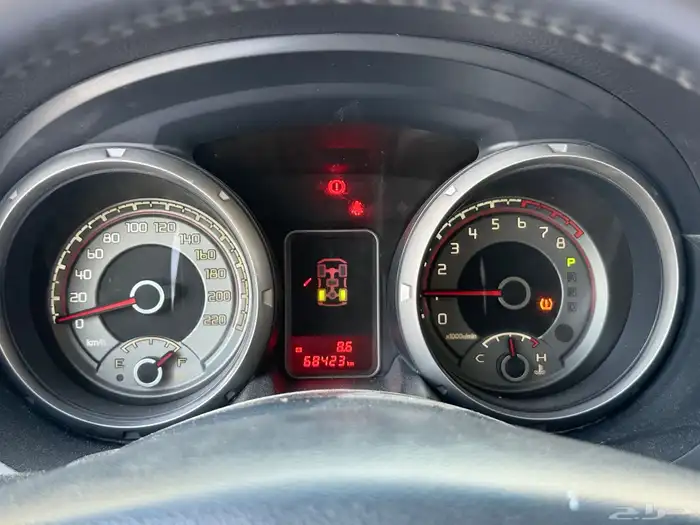 ميتسوبيشي باجيرو قمة النظافه موديل 2020 14