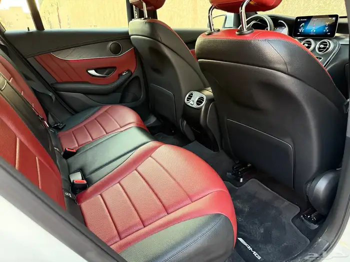 مرسيدس 2020 300 GLC 35