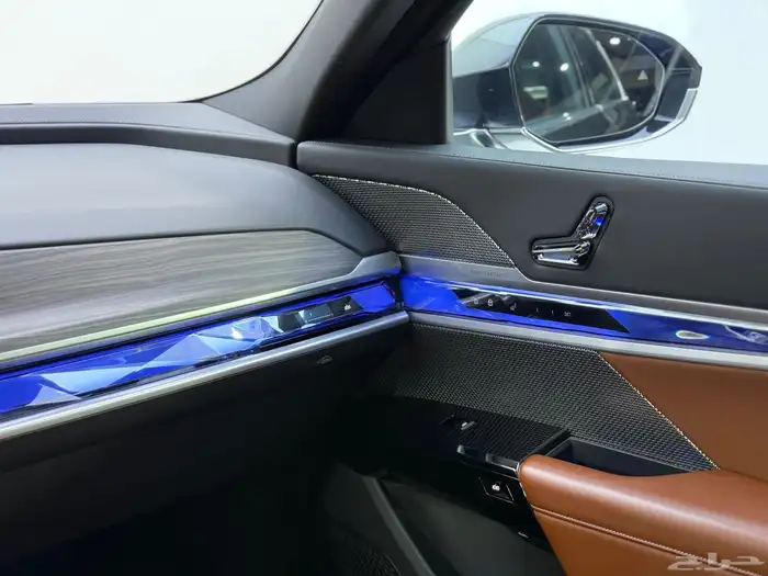 بي ام دبيلو 735i 2023 9