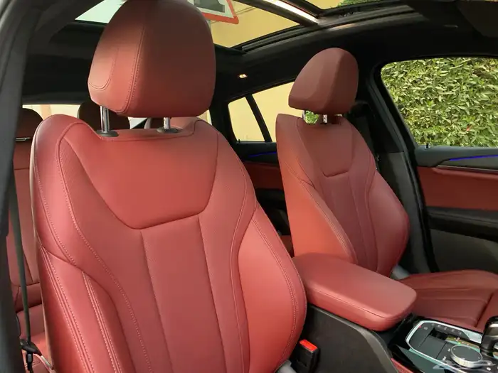 BMW X4 2022 بحالة الوكالة 32