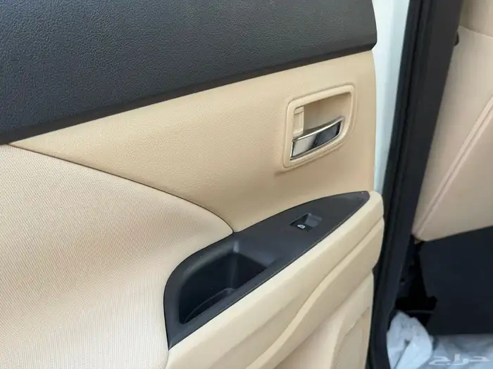 ميتسوبيشي اوتلاندر موديل 2020 23