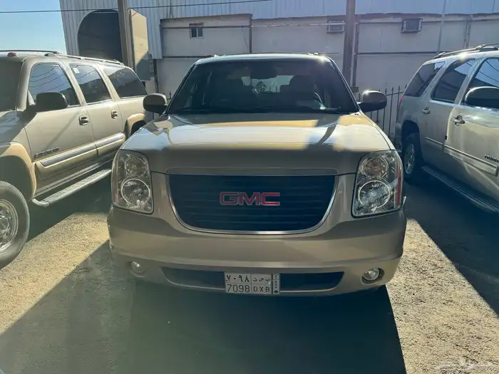 يوكن XL طويل بدون دبل 2011 4