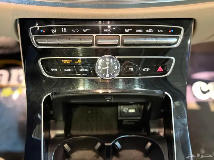 مرسيدس E300 2018 (( بحالة ممتازة )) 16