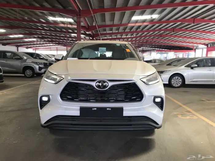 تويوتا هايلاندر GLE هايبرد 2025 عروض كاش واقساط 3