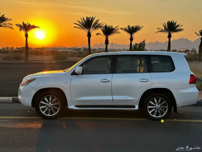 لكزس 2010 فل كامل DD للبيع 17