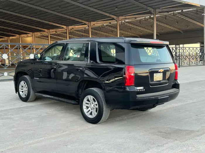 للبيع شيفروليه تاهو مديل 2015 دبل 5