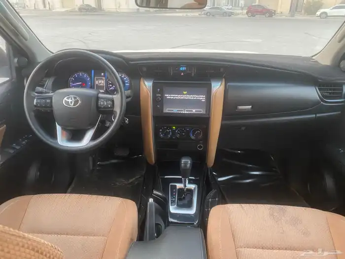 تويوتا فورتشنر 9