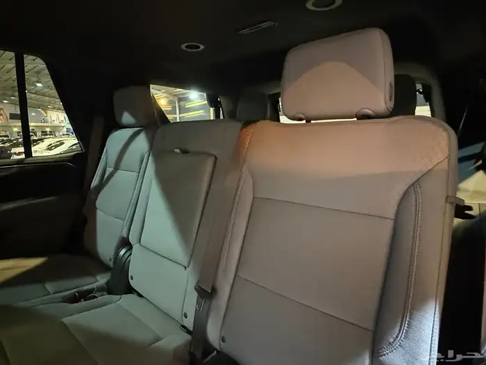 جيمس يوكن 2023 SLE (( بحالة الوكالة )) 18