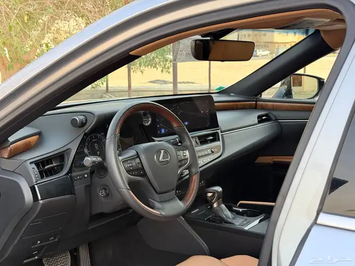 لكزس Es250 موديل 2023 قمة النظافه فل كامل 7