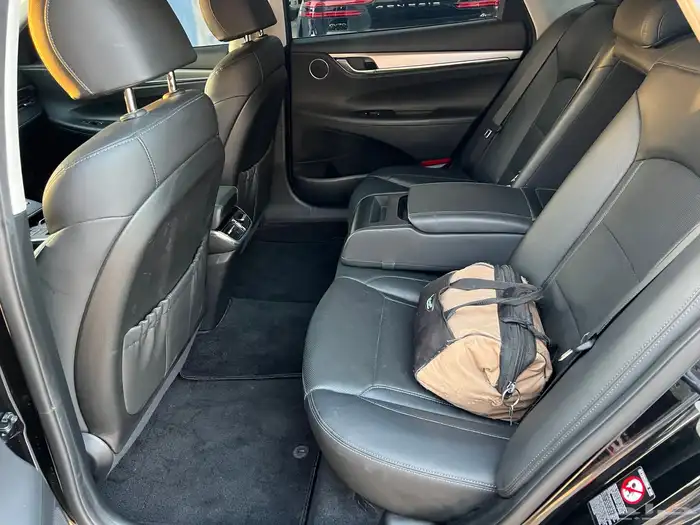 هيونداي ازيرا 2022 فل كامل 10