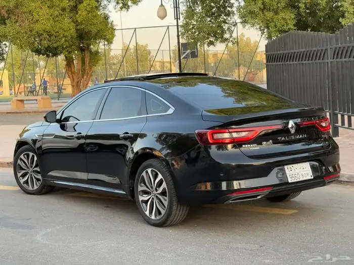 رينو 2018 تاليسمان ( بحالة ممتازة ) 16