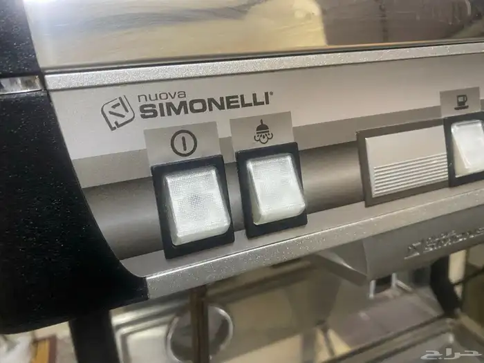 مكينة قهوة من شركة SIMONELLI 1
